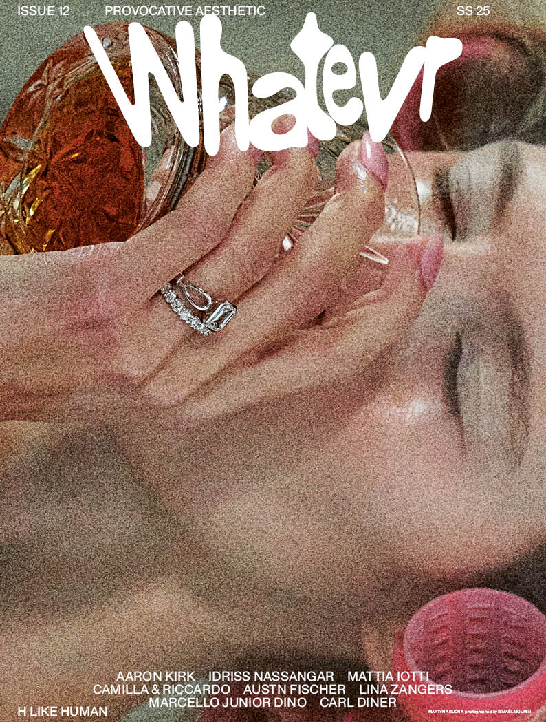 Whatevr Fanzine - Issue 12 - H like Human